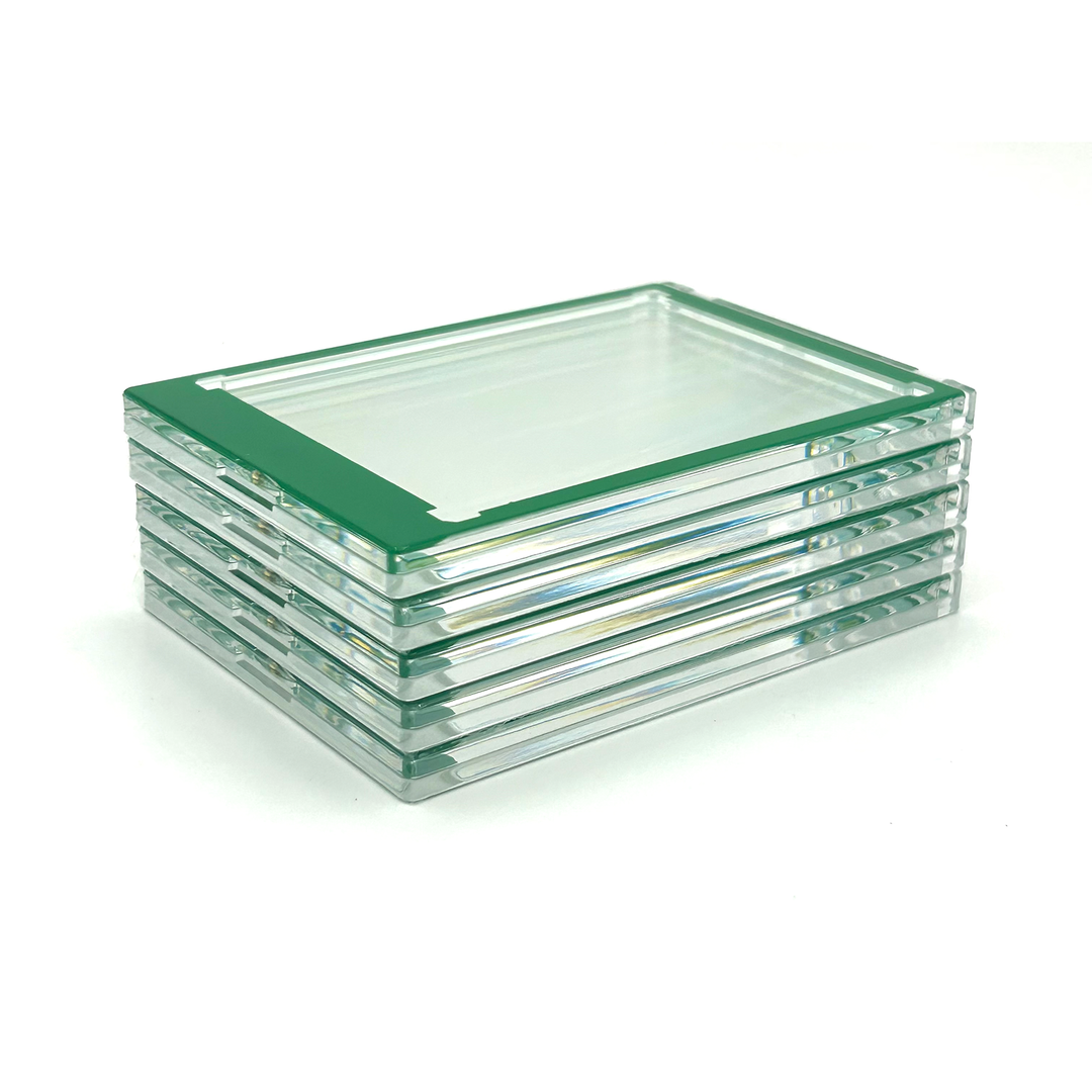 CF Green Border 35pt Magnetic Card Holder - One Touch for Sports & Trading Cards